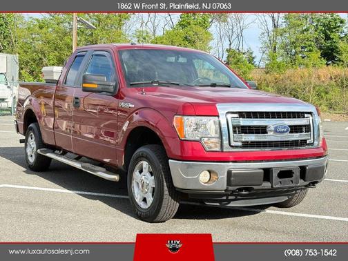 Red 2014 Ford F-150 XLT