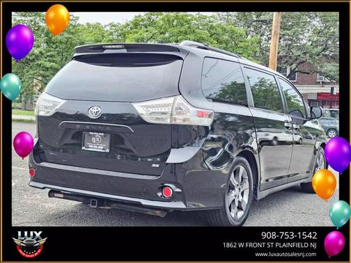 2011 Toyota Sienna SE