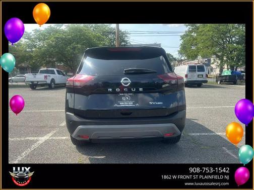 2021 Nissan Rogue SV