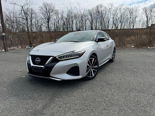 2023 Nissan Maxima SV Xtronic CVT