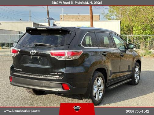 Black 2015 Toyota Highlander Limited