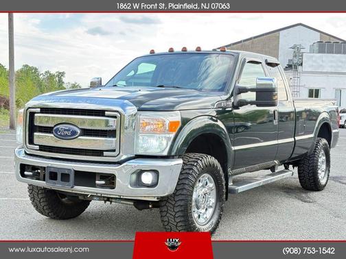 Green 2016 Ford F-250 XLT