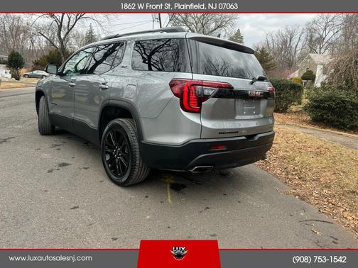 2023 GMC Acadia FWD SLT