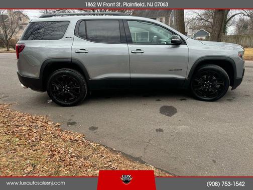 2023 GMC Acadia FWD SLT