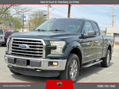 Green 2015 Ford F-150 XLT