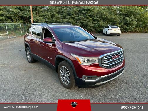 2017 GMC Acadia SLE-2