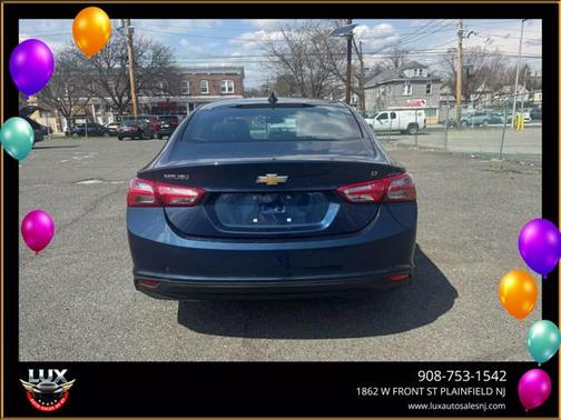 2022 Chevrolet Malibu FWD LT