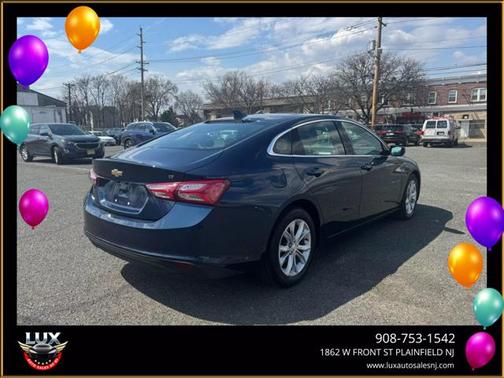 2022 Chevrolet Malibu FWD LT