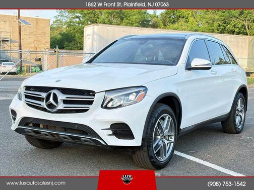 White 2019 Mercedes-Benz GLC 300 4MATIC