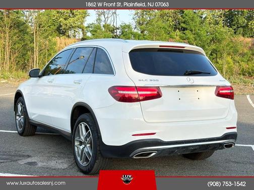White 2019 Mercedes-Benz GLC 300 4MATIC