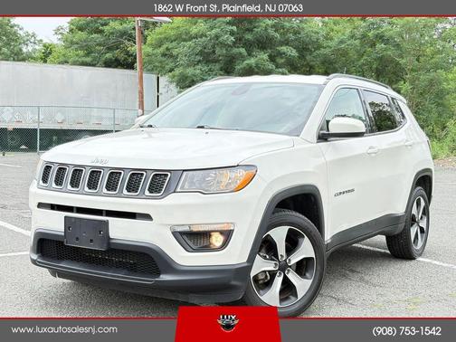 White 2019 Jeep Compass Latitude