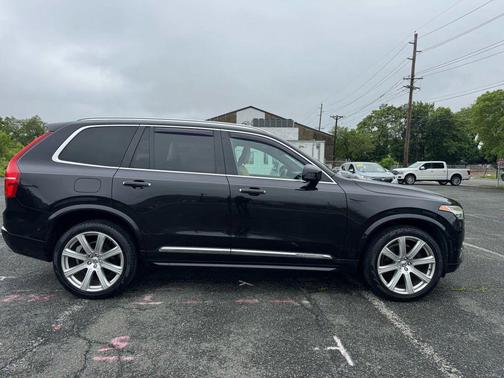 2016 Volvo XC90 T6 First Edition