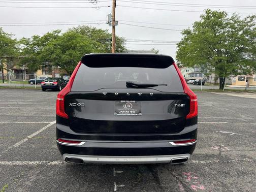 2016 Volvo XC90 T6 First Edition