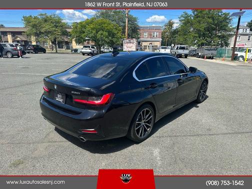 2021 BMW 330 xDrive