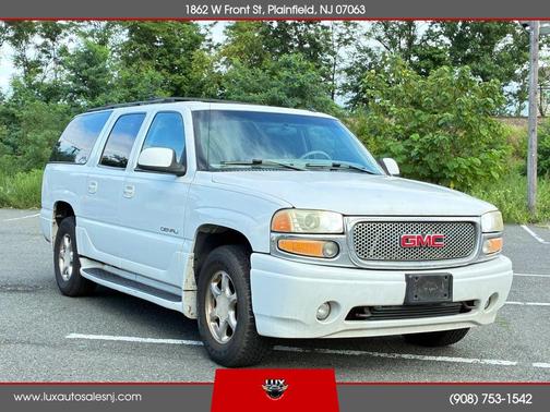 2002 GMC Yukon XL Denali