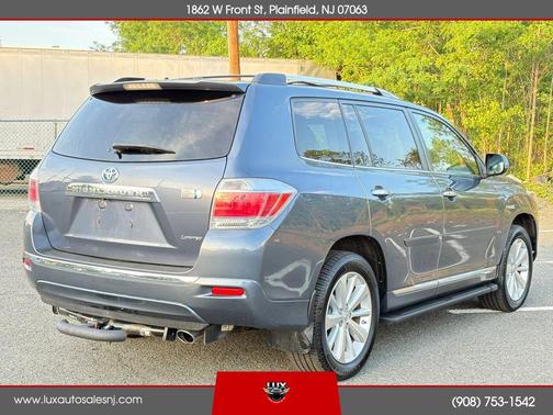 Blue 2013 Toyota Highlander Hybrid Limited