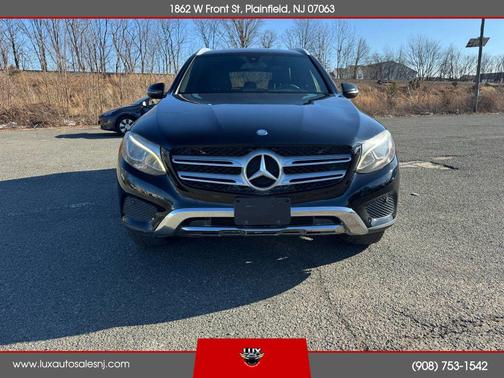 2017 Mercedes-Benz GLC 300 4MATIC