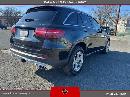 2017 Mercedes-Benz GLC 300 4MATIC