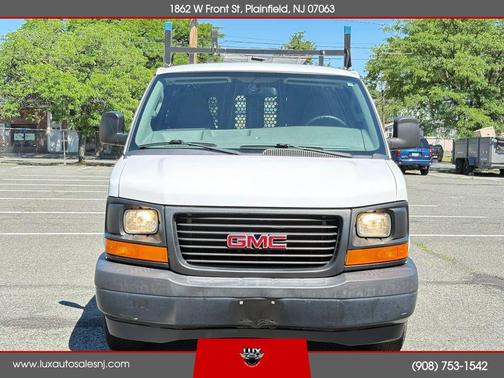 White 2017 GMC Savana 2500 Work Van