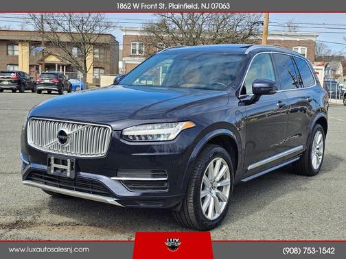 2017 Volvo XC90 Hybrid T8 Inscription