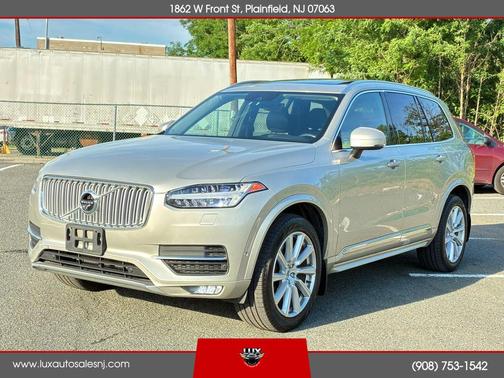 2017 Volvo XC90 T6 Inscription