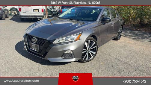 2022 Nissan Altima SR FWD