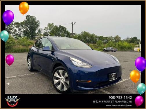 2021 Tesla Model Y Long Range Dual Motor All-Wheel Drive