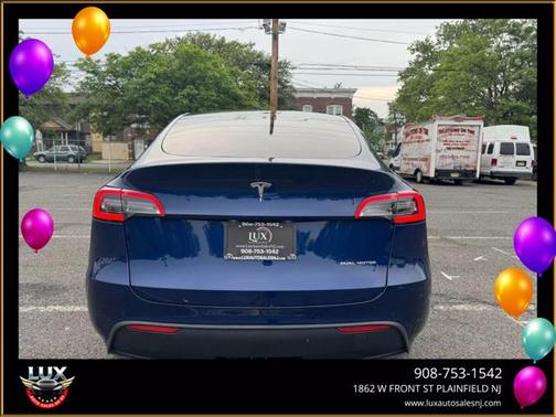 2021 Tesla Model Y Long Range Dual Motor All-Wheel Drive