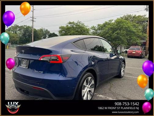2021 Tesla Model Y Long Range Dual Motor All-Wheel Drive