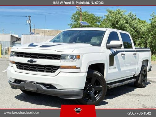White 2018 Chevrolet Silverado 1500 Custom