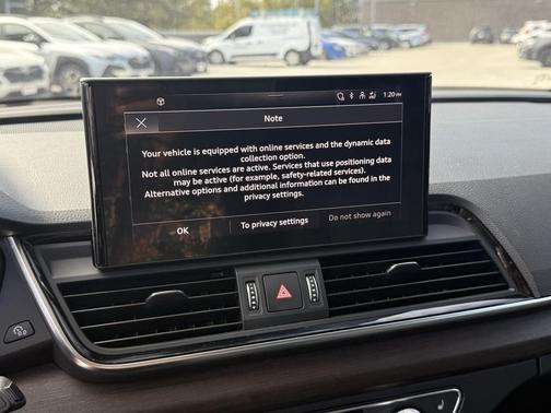 2022 Audi Q5 40 Premium Plus
