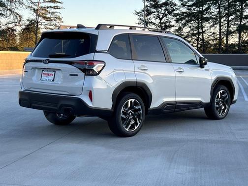 2025 Subaru Forester Hybrid Premium