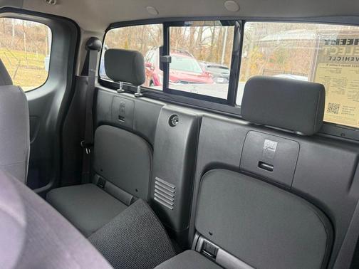 Glacier White 2025 Nissan Frontier S