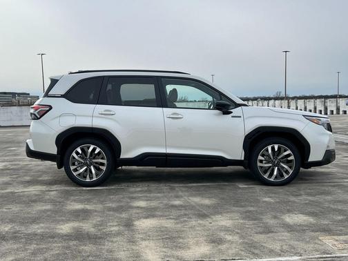 2025 Subaru Forester Hybrid Touring