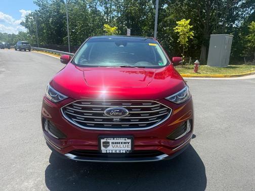 Ruby Red Metallic Tinted Clearcoat 2019 Ford Edge Titanium