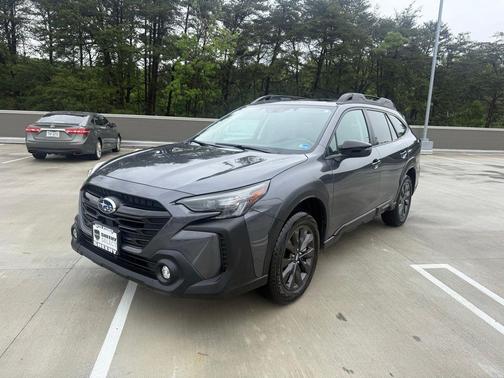 Magnetite Gray Metallic 2025 Subaru Outback Onyx Edition