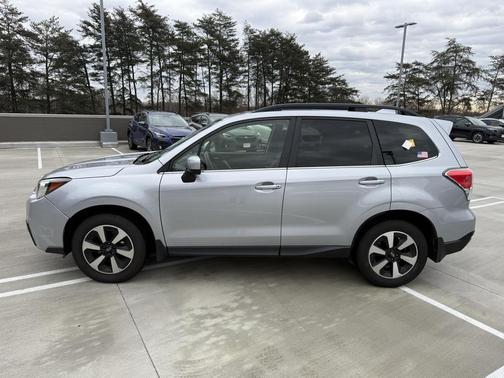 2017 Subaru Forester 2.5i Limited
