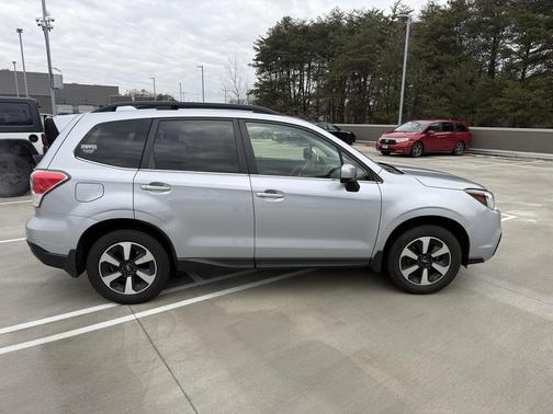 2017 Subaru Forester 2.5i Limited