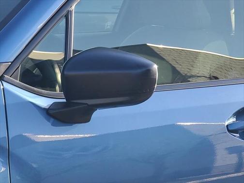 2025 Subaru Forester Base