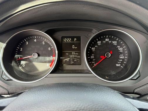 White 2017 Volkswagen Jetta 1.4T S