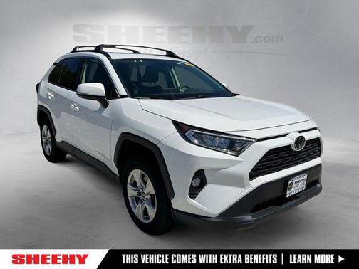 Super White 2019 Toyota RAV4 XLE