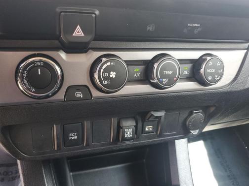 2020 Toyota Tacoma SR5