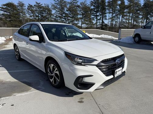 2025 Subaru Legacy Premium