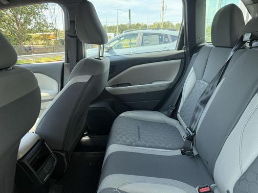 2025 Subaru Forester Base