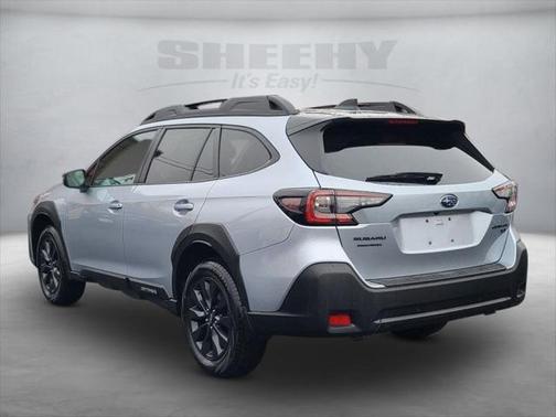 Ice Silver Metallic 2024 Subaru Outback Onyx Edition XT