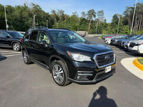 Crystal Black Silica 2020 Subaru Ascent Limited 7-Passenger