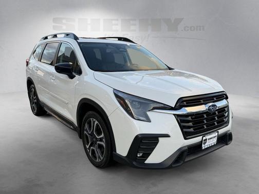 Crystal White Pearl 2024 Subaru Ascent Limited 7-Passenger