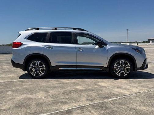 Silver Metallic 2026 Subaru Ascent Limited 8-Passenger