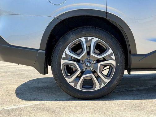 Silver Metallic 2026 Subaru Ascent Limited 8-Passenger