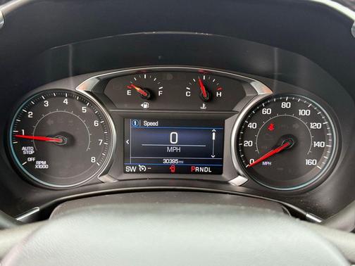 Sterling Gray Metallic 2024 Chevrolet Equinox 1LT